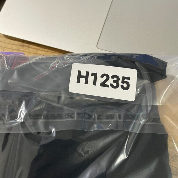 NEW Columbia Hiking Mens Size 30 Omni-Shade Black Shorts 50 UPF Sun Protection - Picture 9 of 9